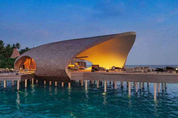 The St Regis Maldives Vommuli Resort 04