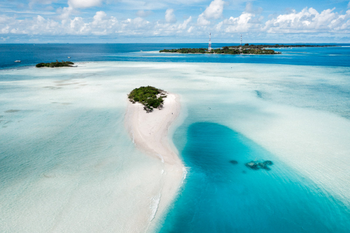 Rasdhoo Madivaru Scuba Diving