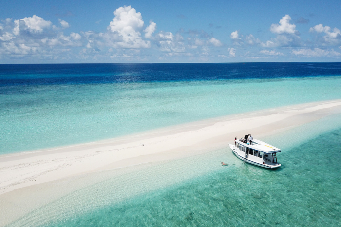 Vaavu Sandbank