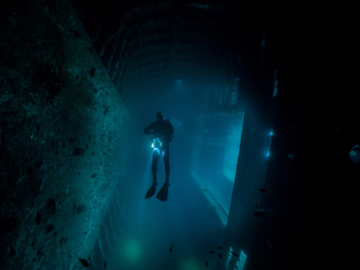 Wreck Diving Coron