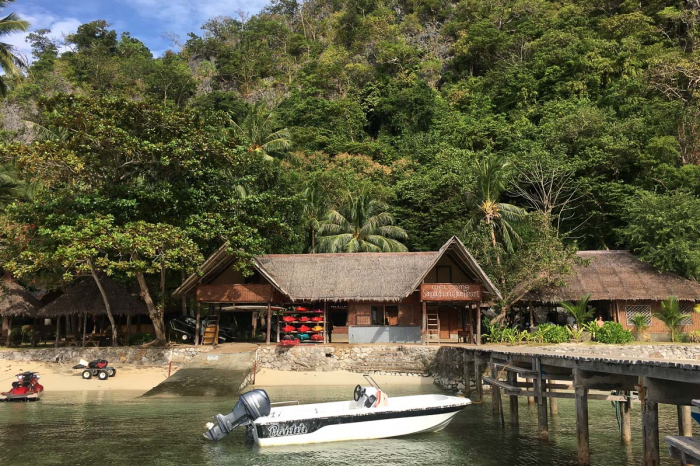 Sangat Island Resort Coron Philippines 4