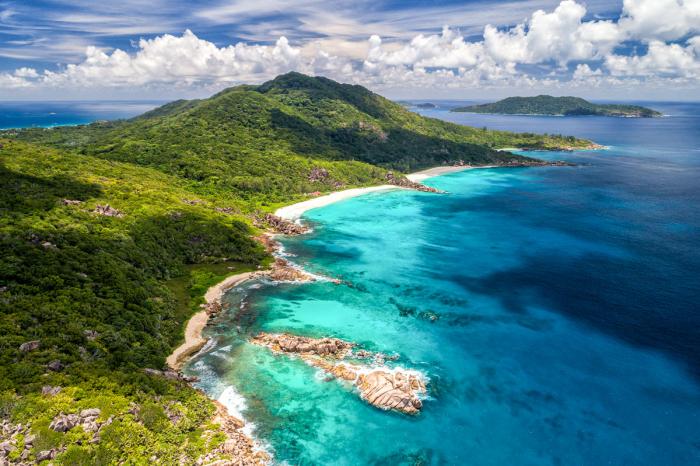 Mahe Silhouette North Island Seychelles Scuba Diving