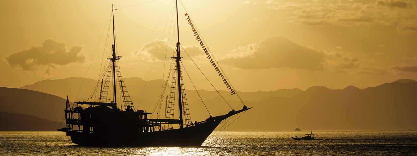 Best charter yacht itineraries in Indonesia