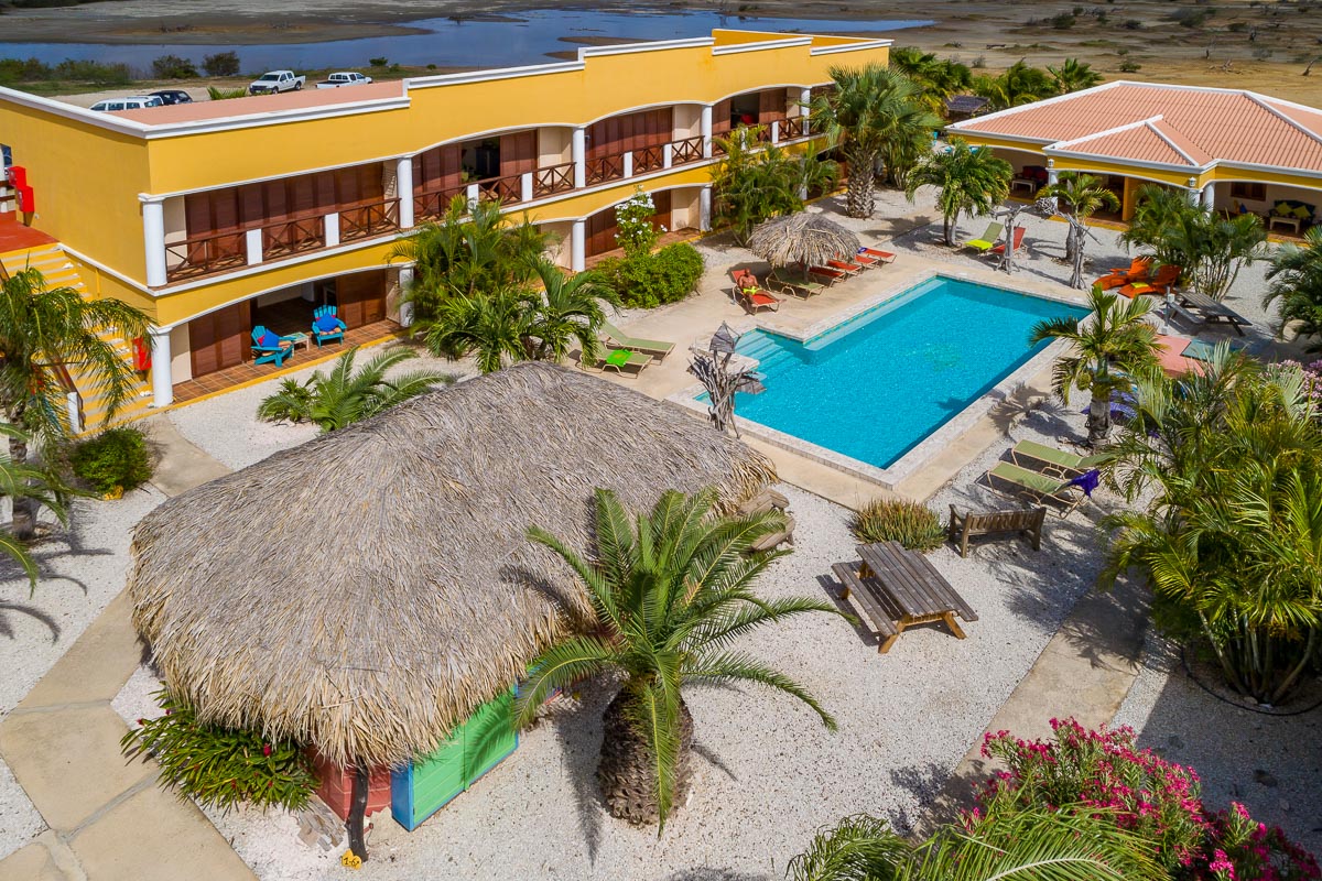 Djambo Bonaire Resort 16