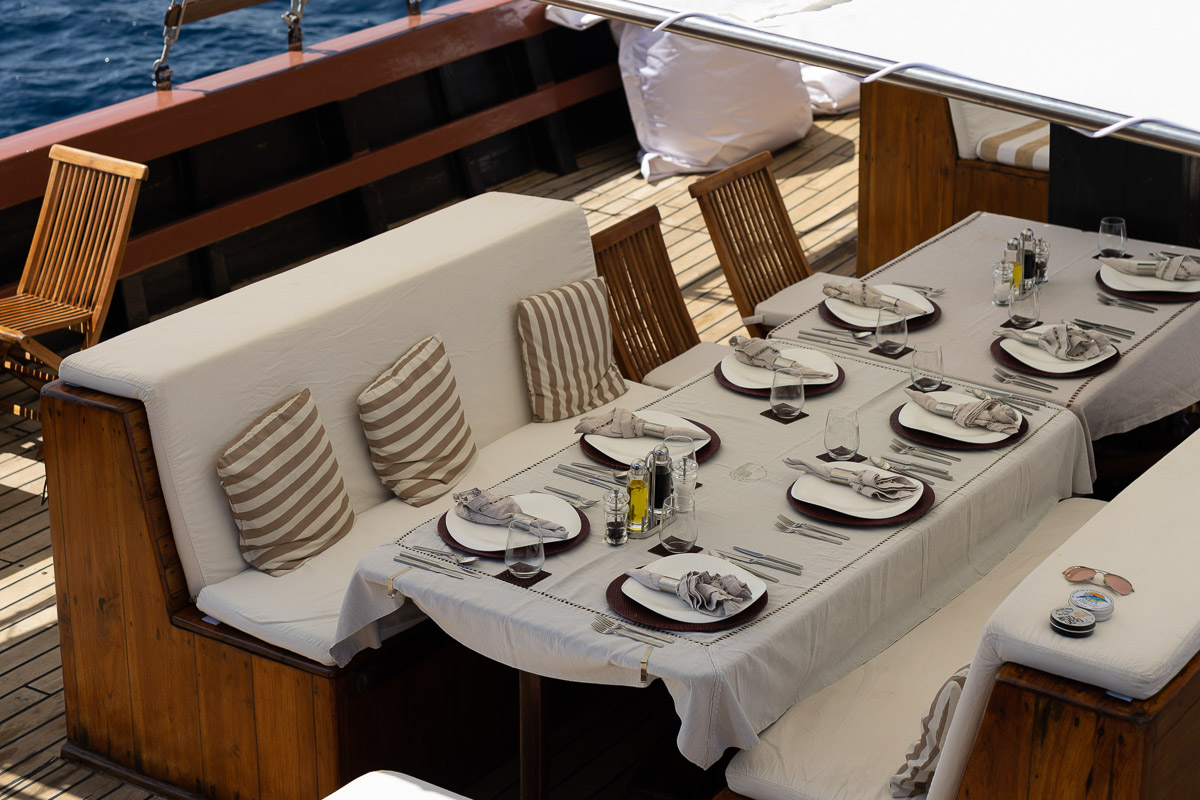 Samata Charter Yacht 12