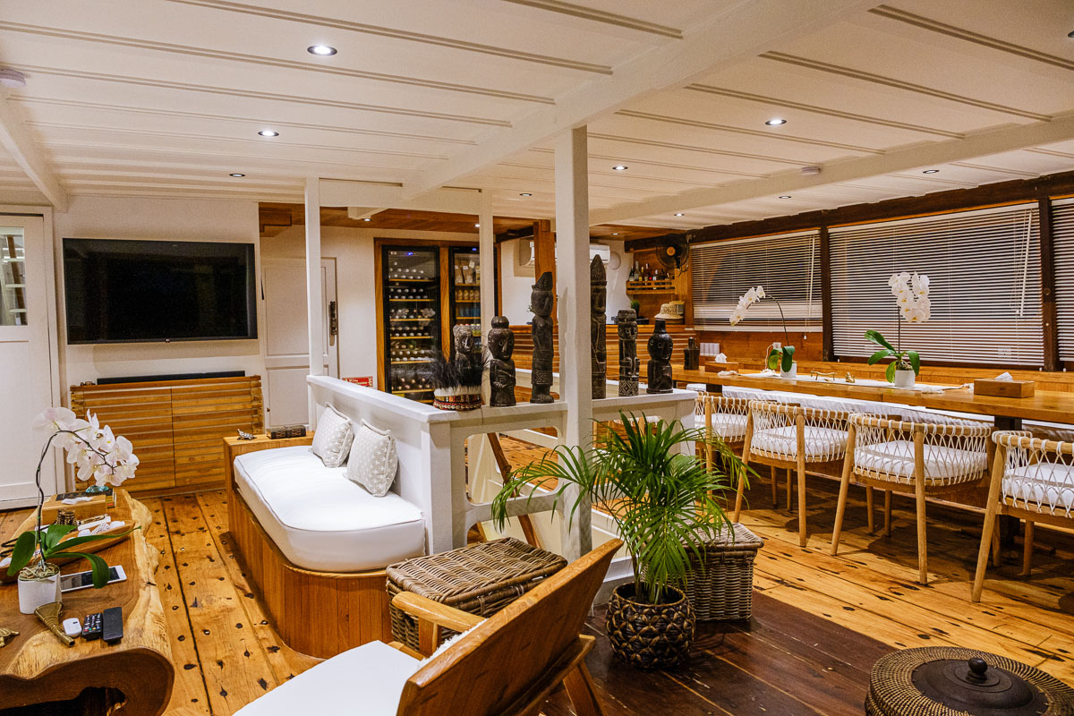 Aliikai Charter Yacht Indonesia 7