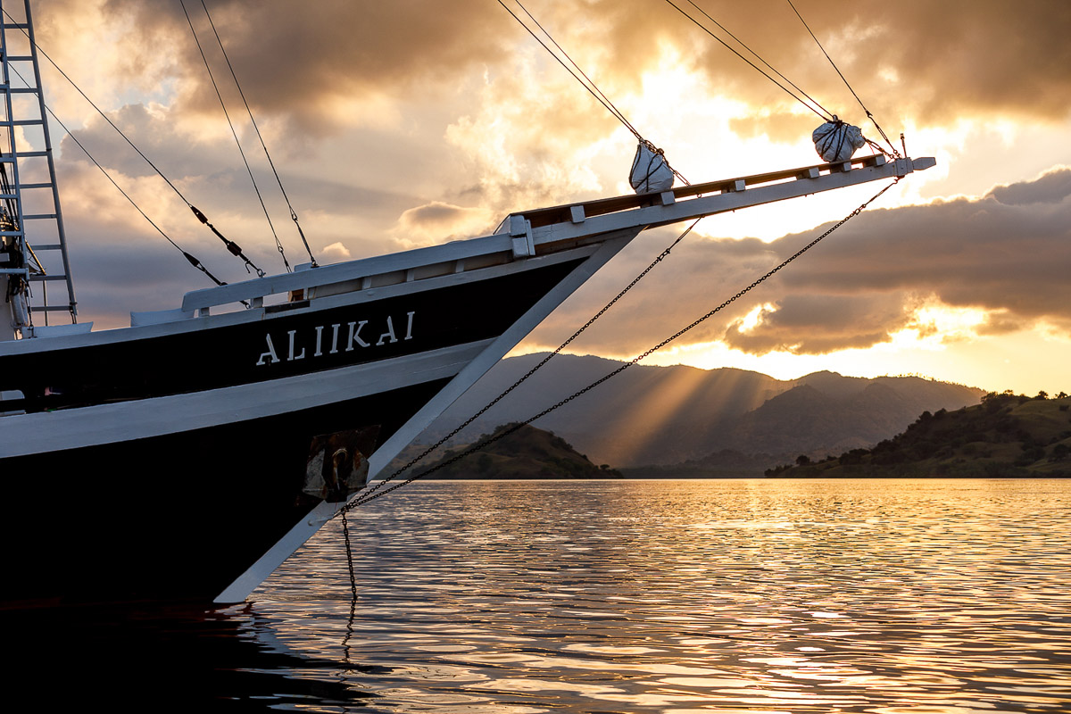 Aliikai Charter Yacht Indonesia 8