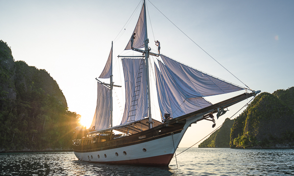 Anne Bonny is an Italian-designed Indonesian charter yacht embarking on intimate adventures.