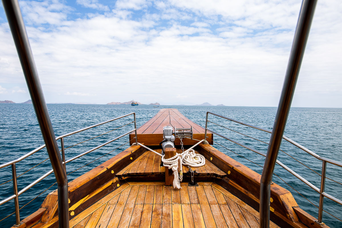 La Unua Charter Yacht 10