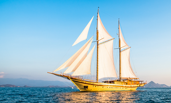 Lamima is an enormous, all-inclusive phinisi available for private charter in Indonesia.