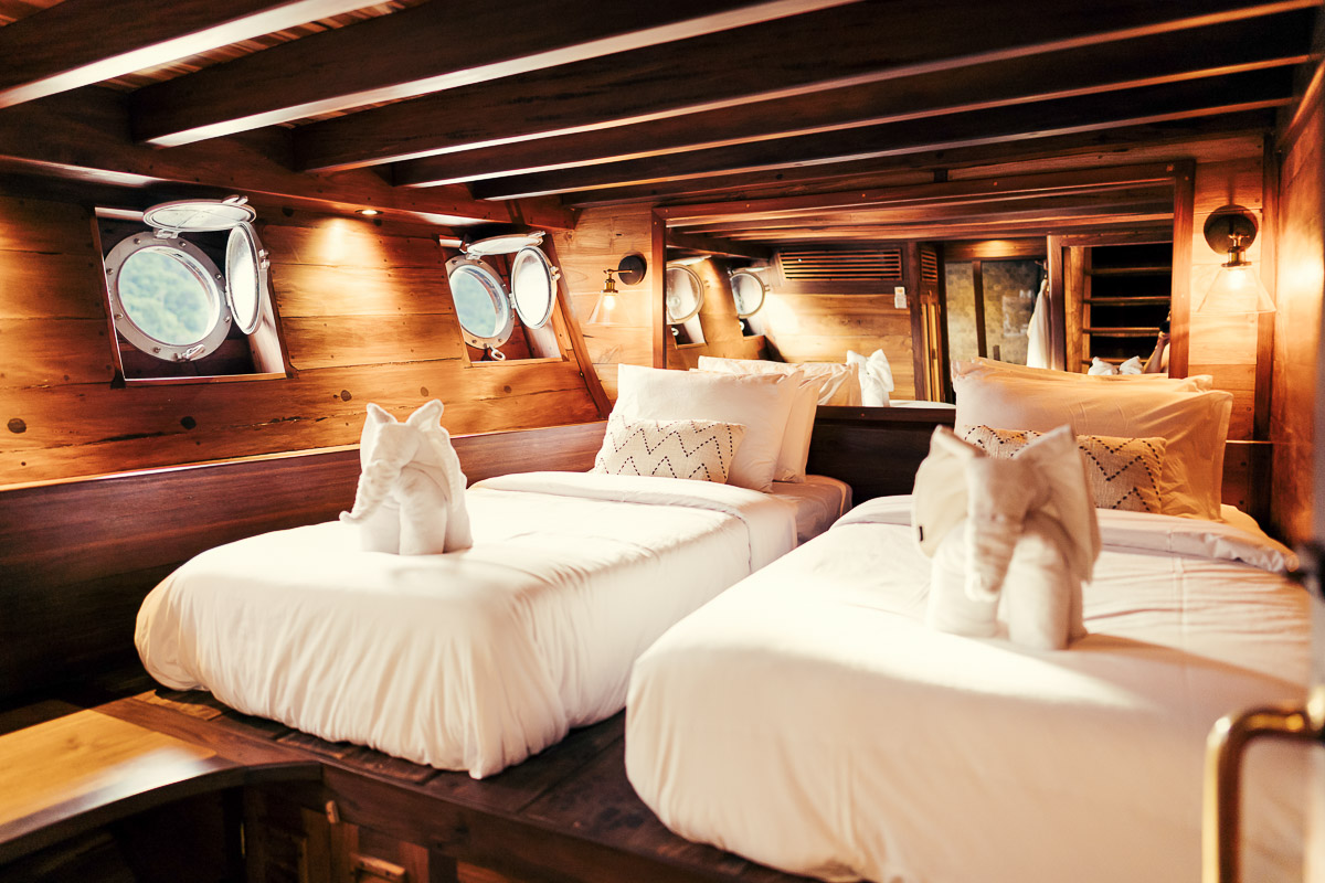 Senja Charter Yacht Cabin2