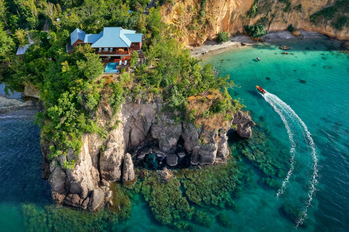 Secret Bay, Dominica