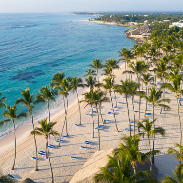 Relax on some of the Caribbean’s best beaches Image