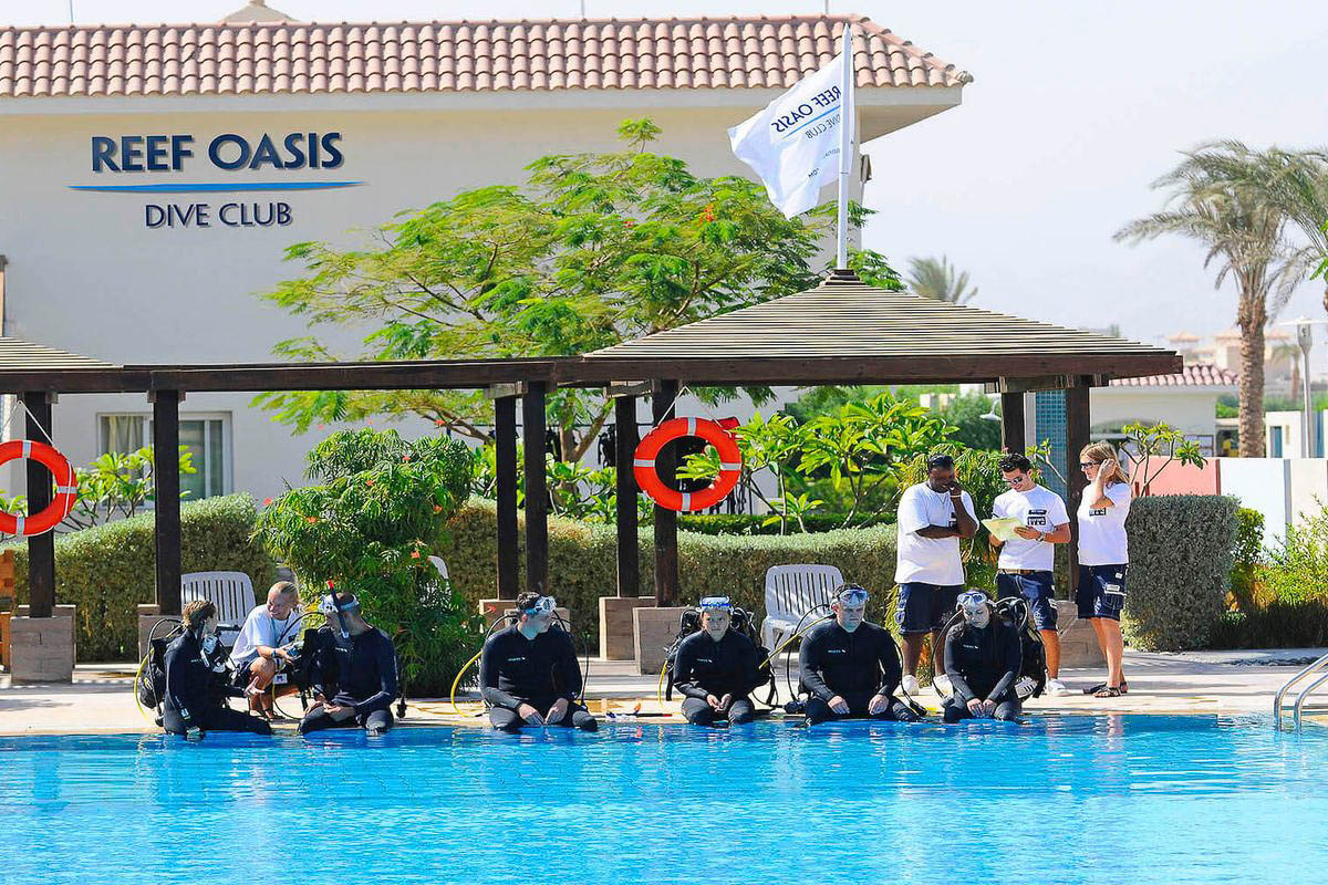 Reef Oasis Blue Bay Resort 46