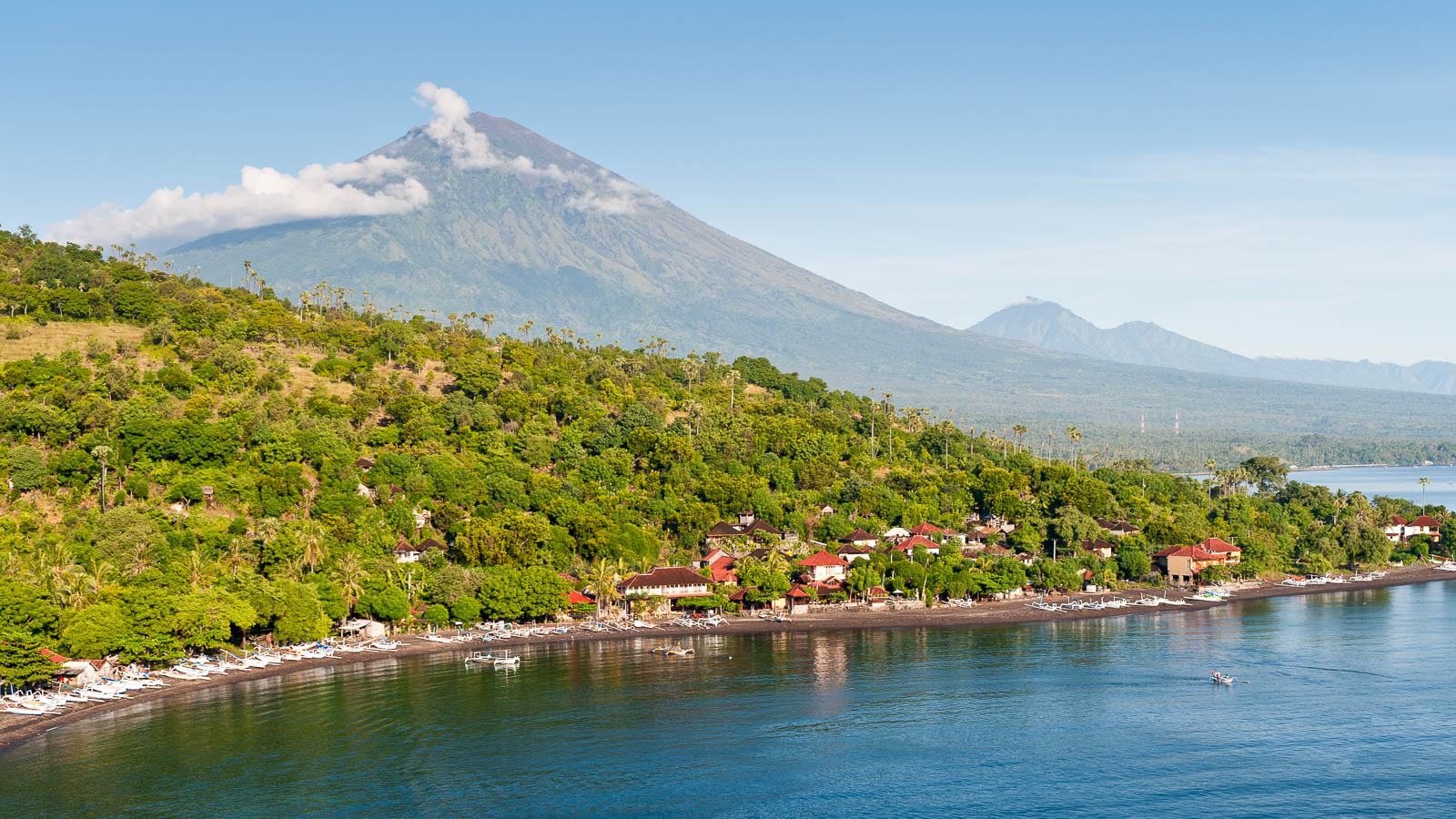 https://www.zubludiving.com/images/Indonesia/Bali/Amed/Amed-Bali-Indonesia-banner.jpg