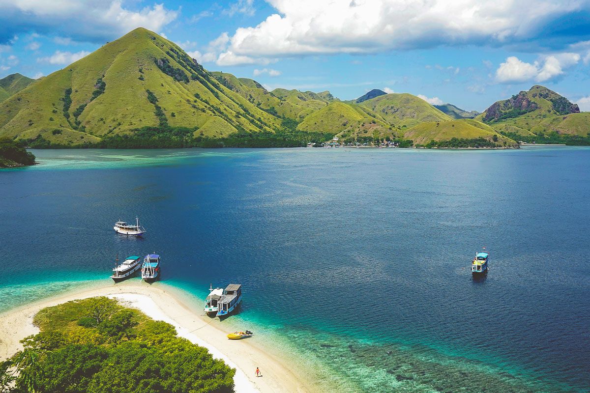 Komodo Indonesia Diving Island View