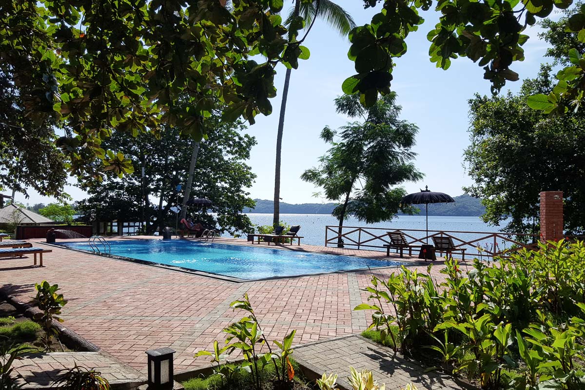 Dive Into Lembeh Sulawesi Indonesia 12