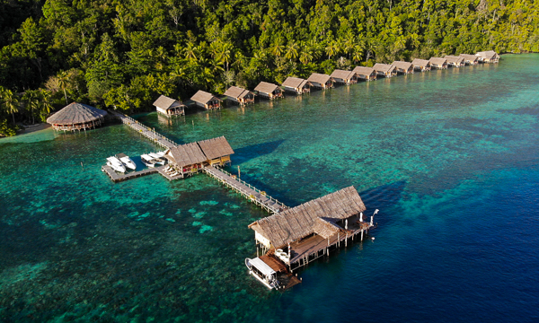 Papua Explorers is perfect for eco-conscious divers visiting the Dampier Strait.