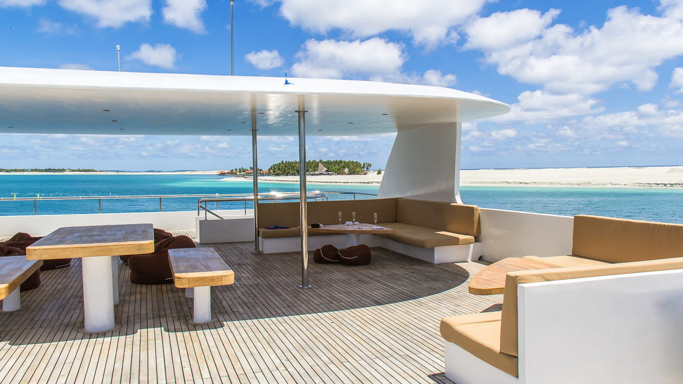 Adora Liveaboard Banner 01