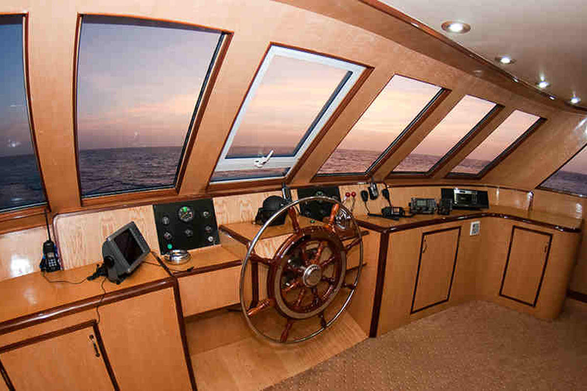 Andromeda Liveaboard 12