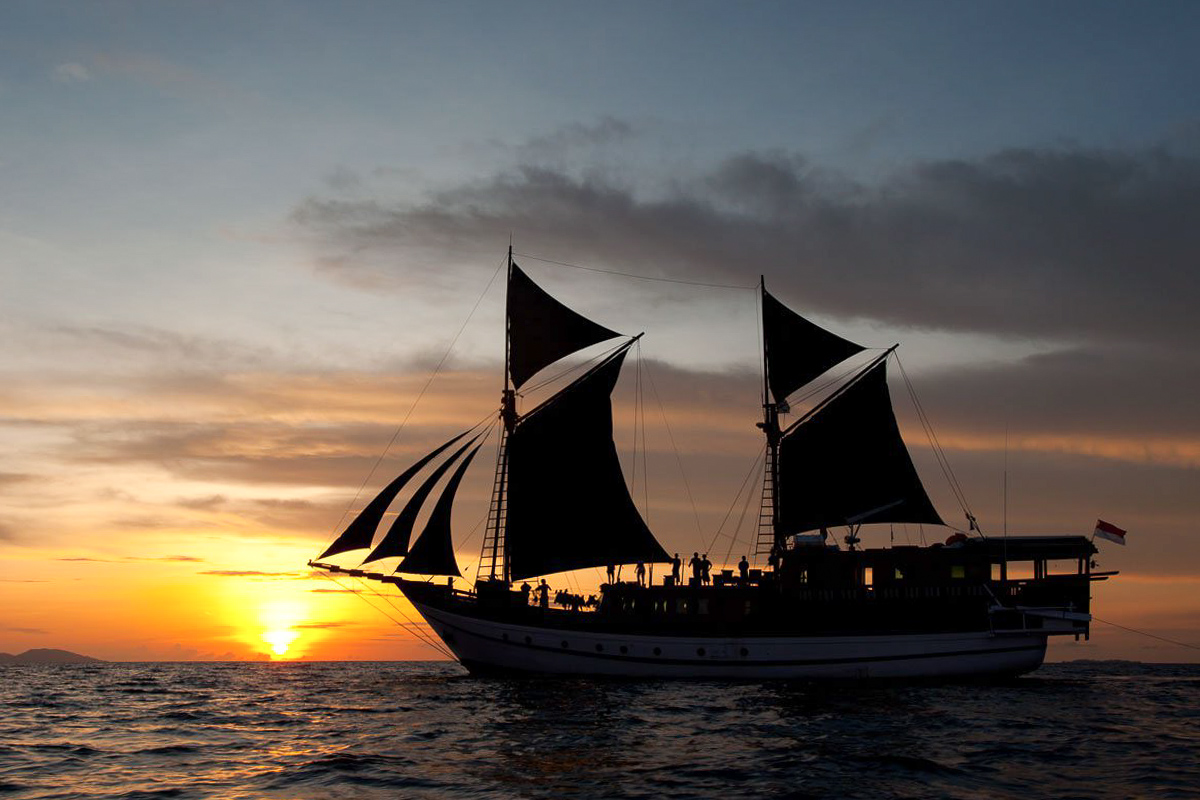 Aurora Liveaboard Indonesia 6