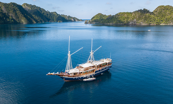 Aurora Indonesia Liveaboard