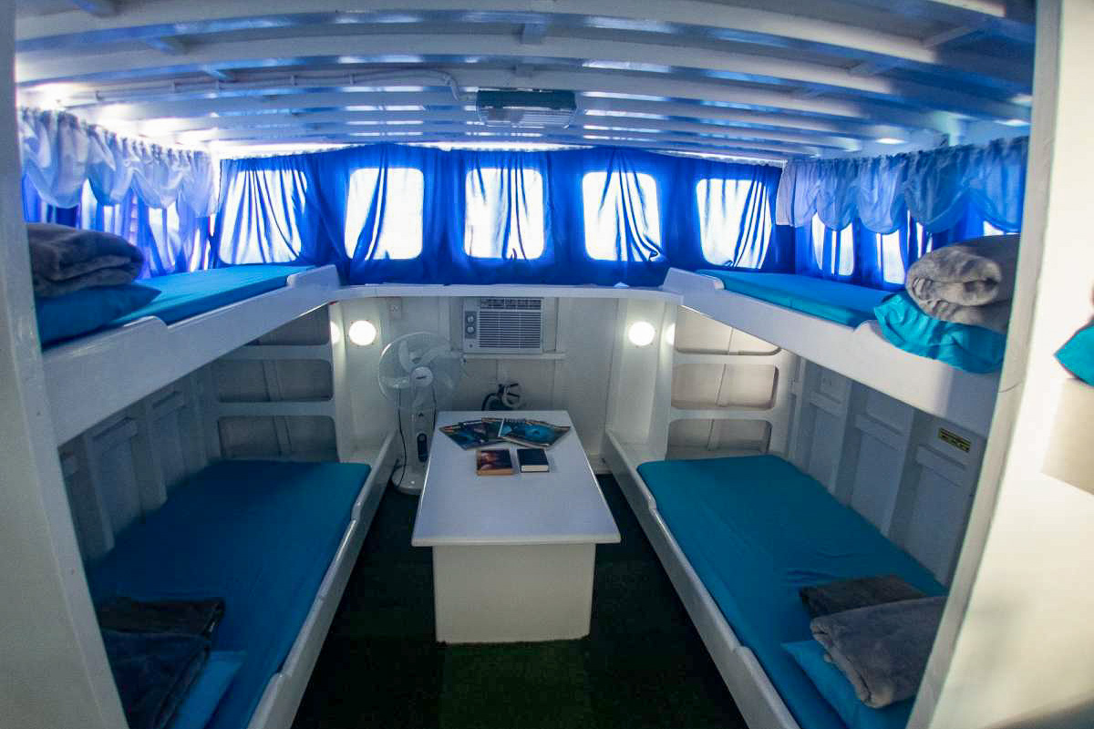 Del Agos Liveaboard 7