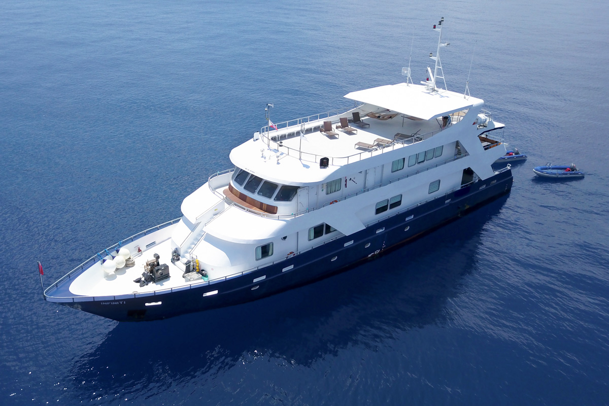 Infiniti Liveaboard Philippines