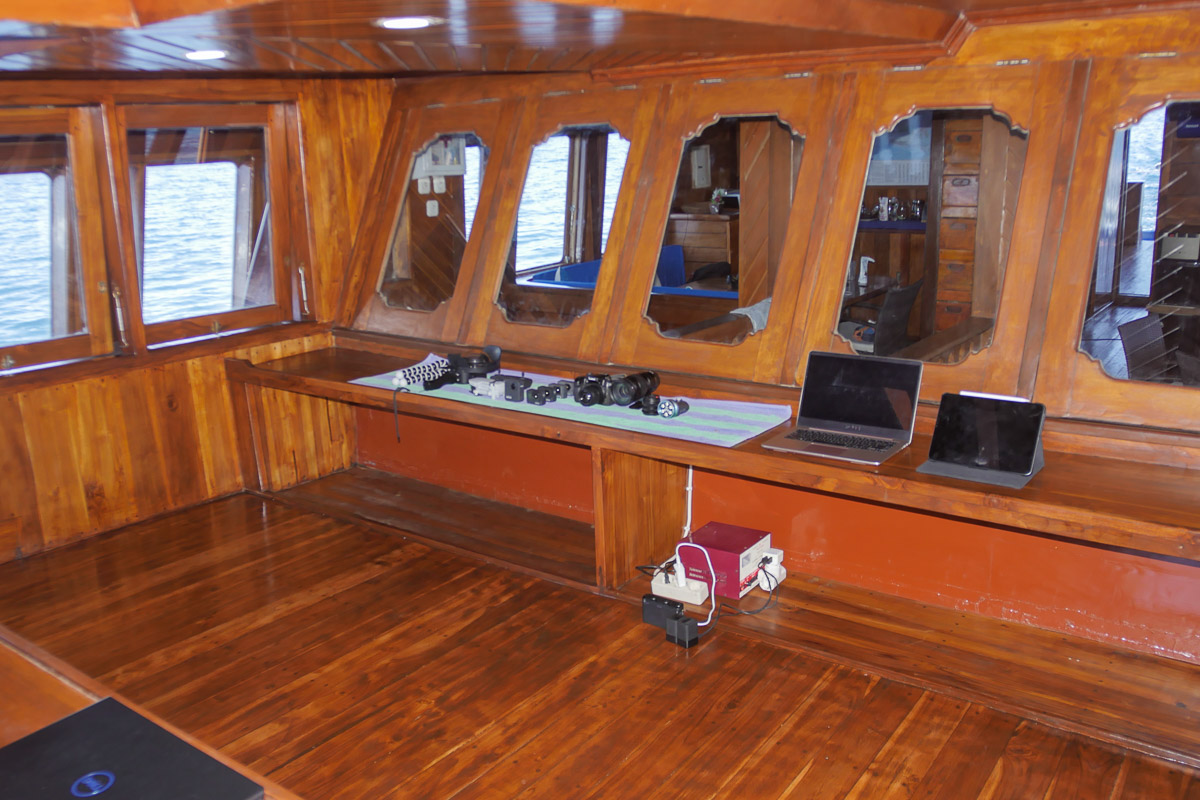 Lady Denok Liveaboard Indonesia 10