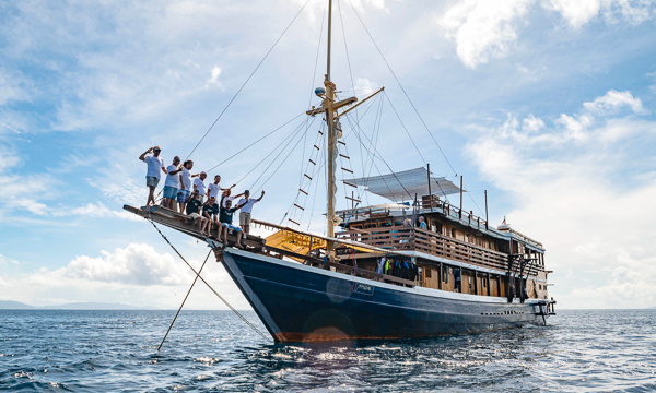 https://www.zubludiving.com/images/Liveaboards/Mari/Mari-liveaboard-thumb.jpg