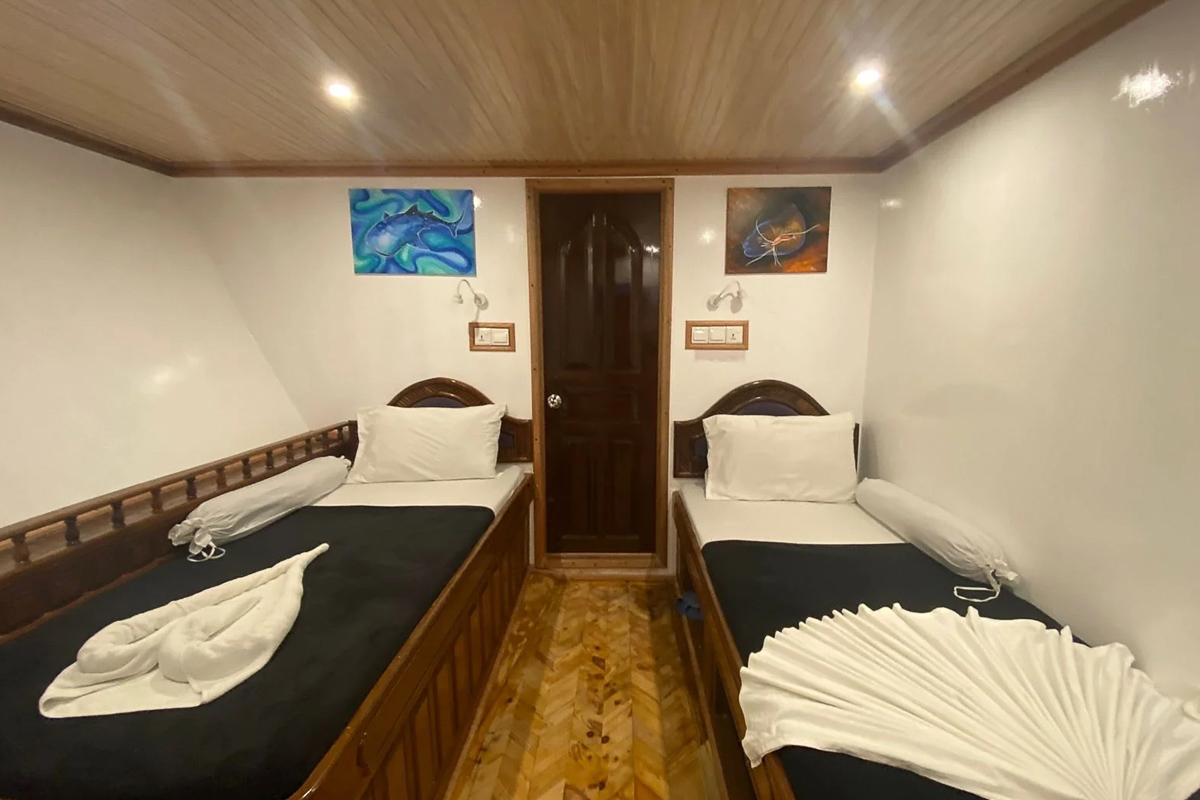 Mariana Liveaboard Maldives 12
