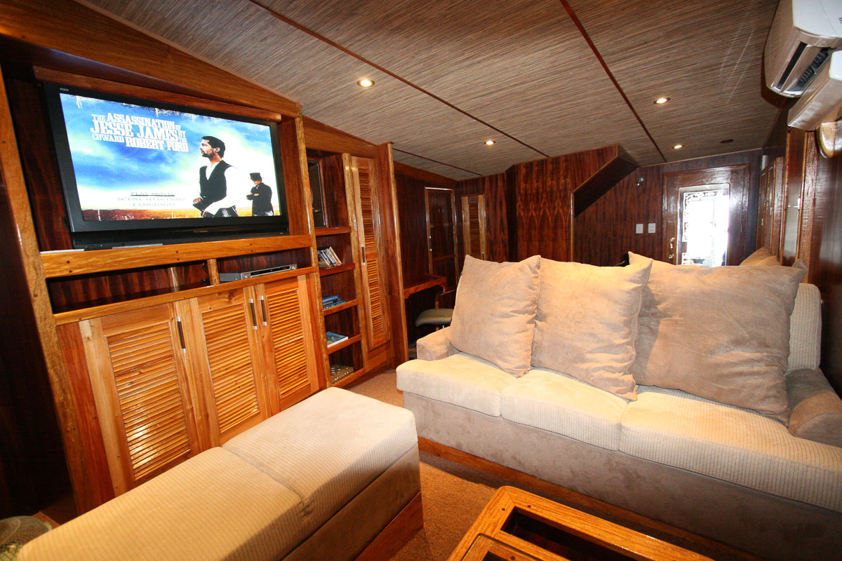 Ocean Hunter Liveaboard Palau 7