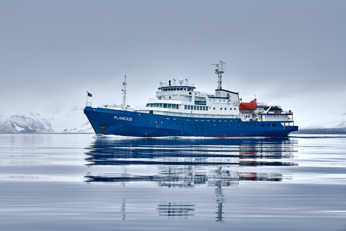 Plancius Oceanwide Expeditions 12