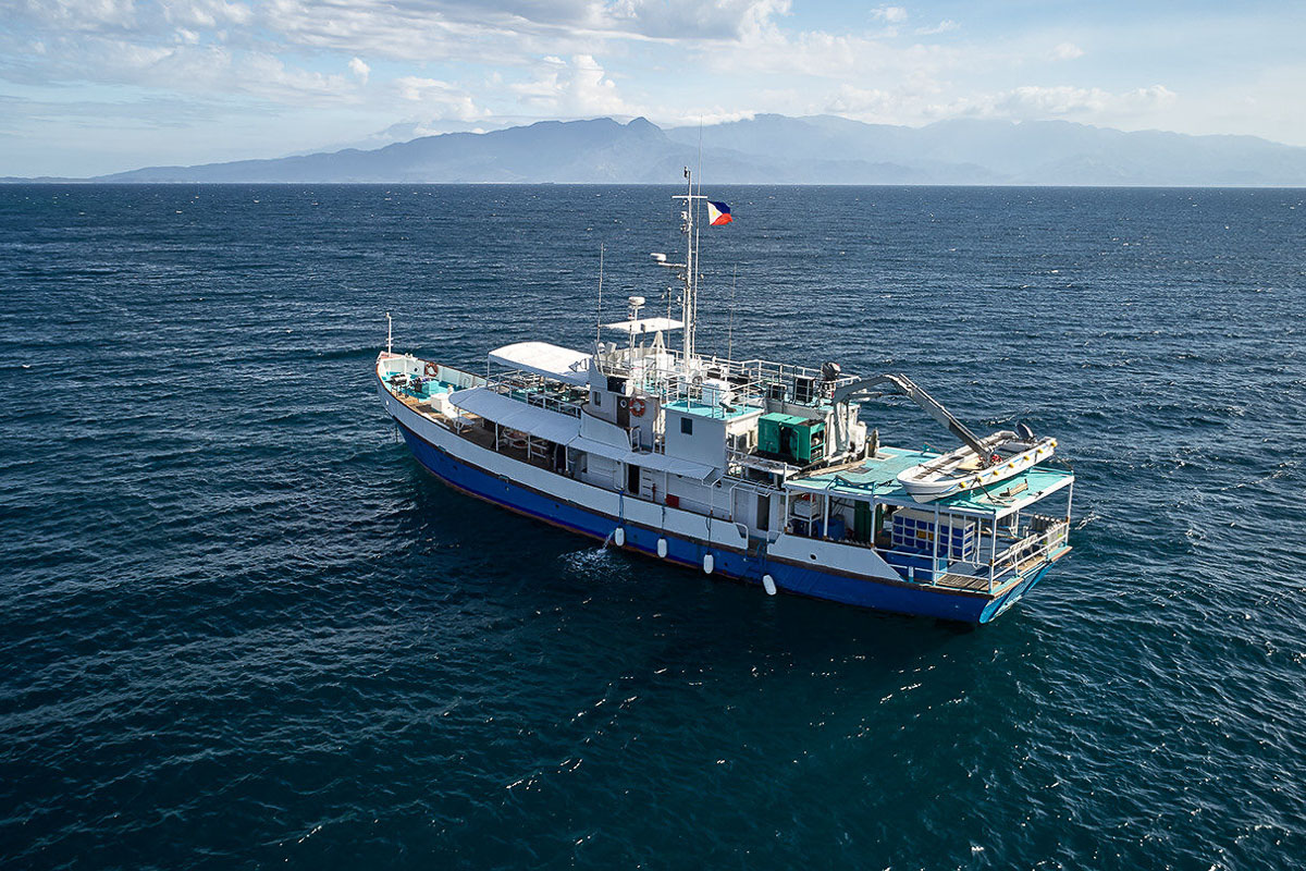 Resolute Liveaboard Philippines 4