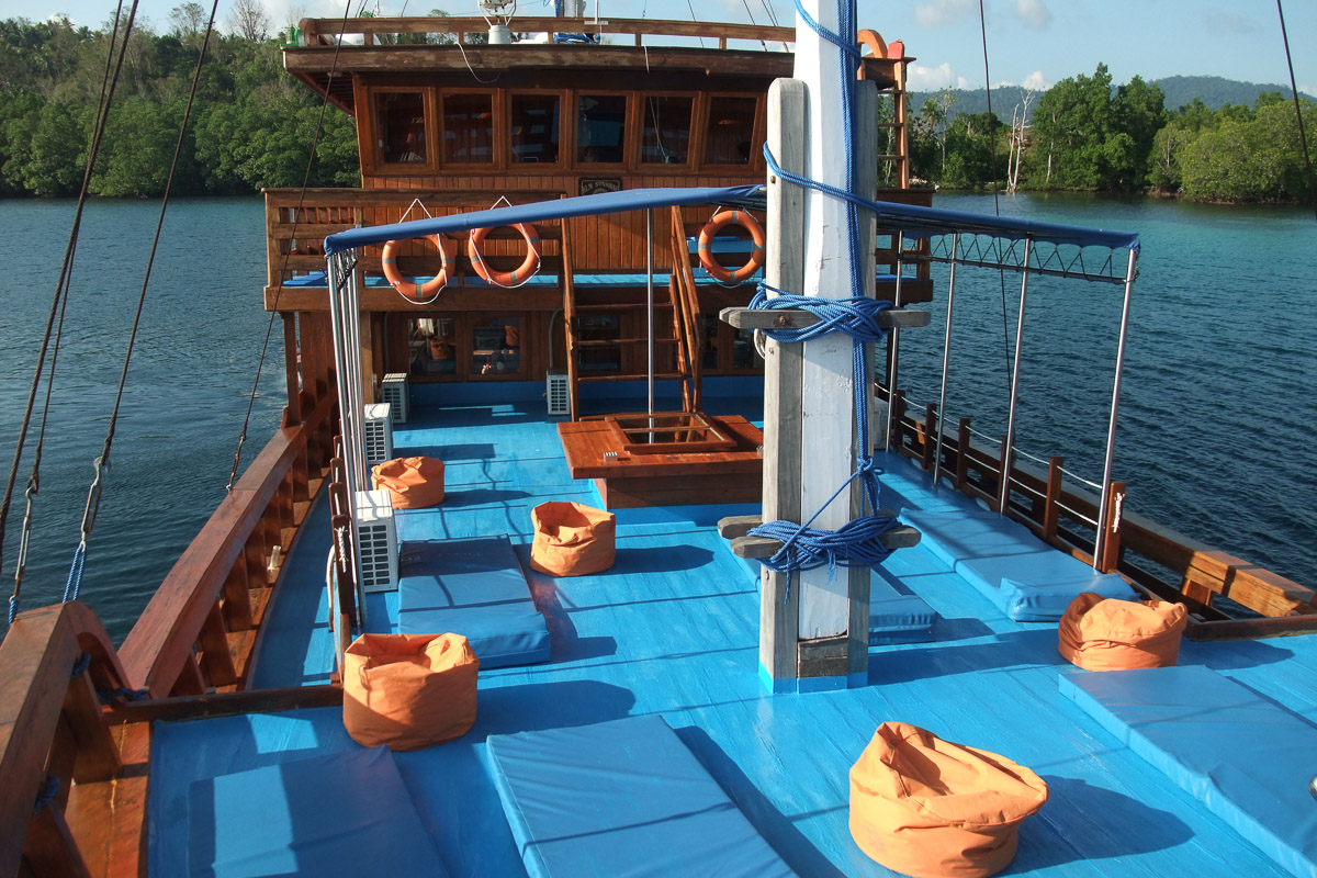 Sunshine Liveaboard Indonesia 10