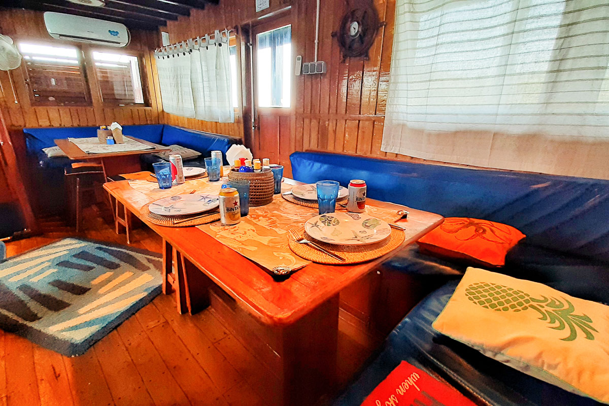 Sunshine Liveaboard Indonesia 12