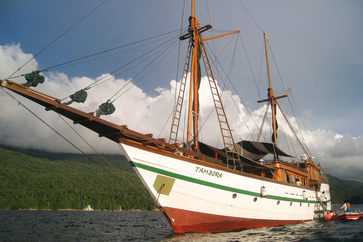 Tambora Liveaboard Indonesia 6