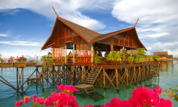 https://www.zubludiving.com/images/Malaysia/Sabah/Mabul-and-Kapalai/kapalai-Dive-Resort/Kapalai-Resort-Malaysia-thumb.jpg