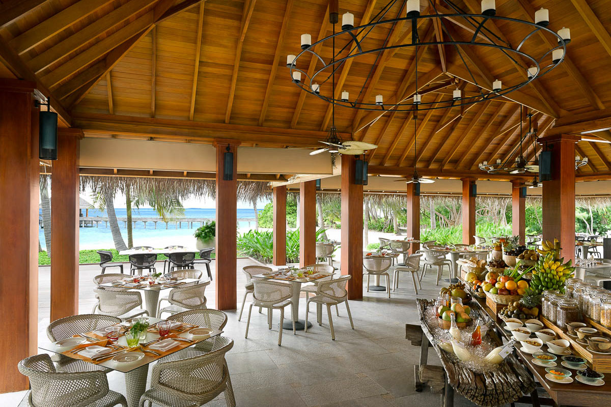 Dusit Thani Maldives 19