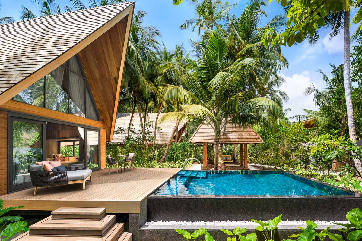The St Regis Maldives Vommuli Resort 26