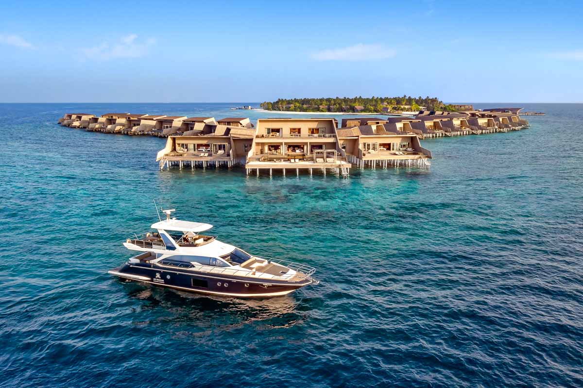 The St Regis Maldives Vommuli Resort 45