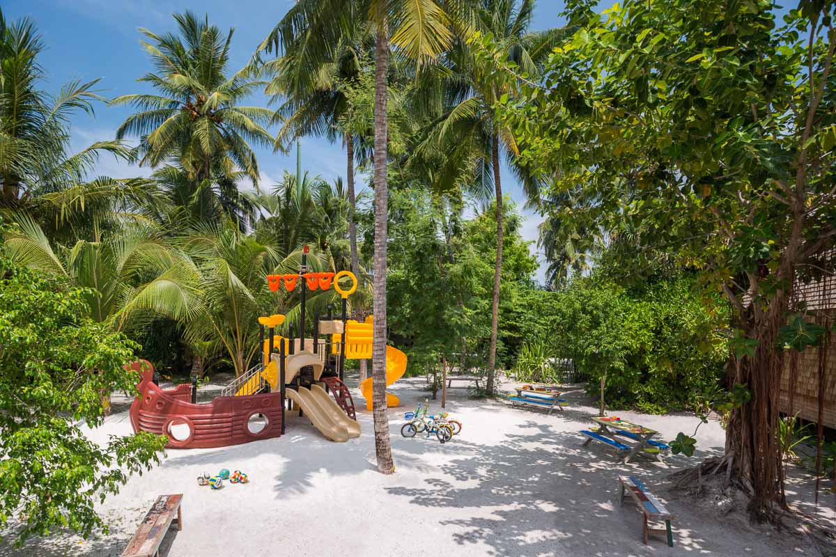 The St Regis Maldives Vommuli Resort 51