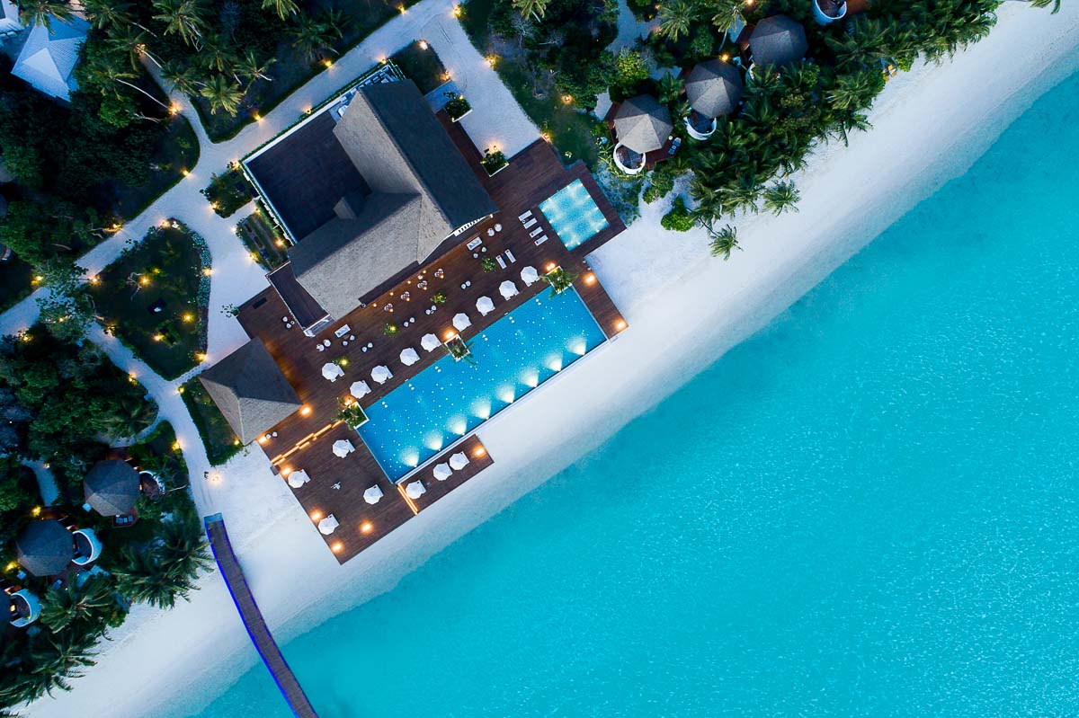 Mercure Maldives Kooddoo 02