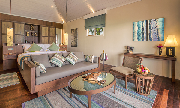 Hurawalhi Island Beach Pool Villa Thumb