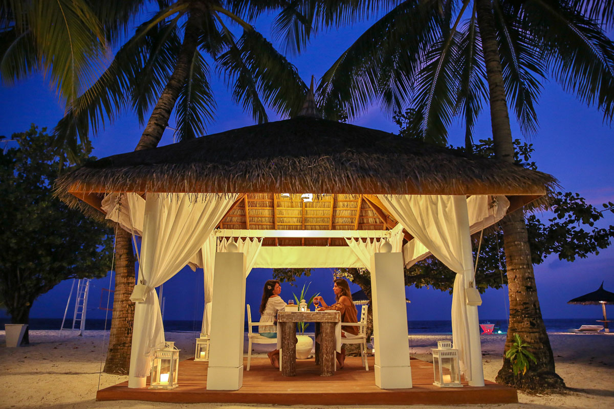 Diamonds Athuruga Maldives 10