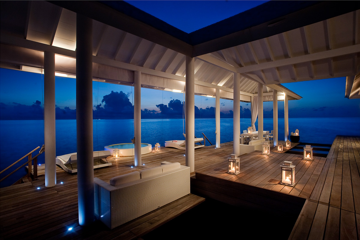 Diamonds Athuruga Maldives 14