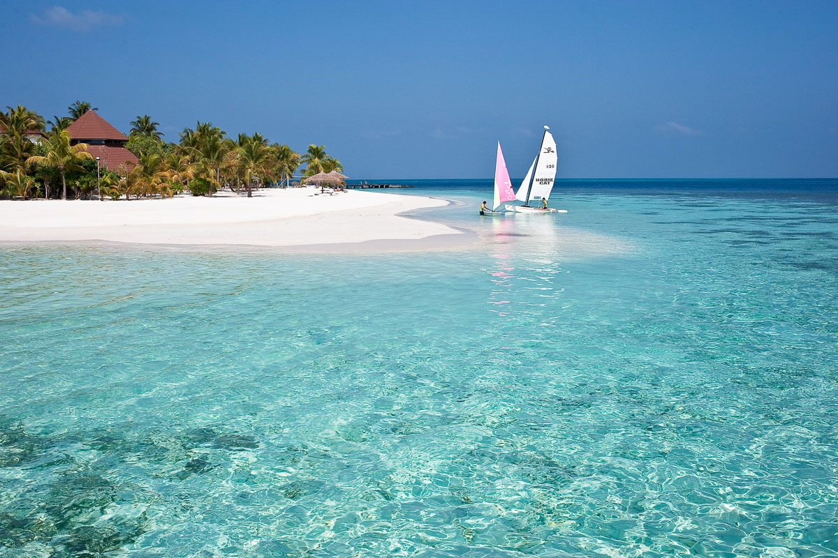Diamonds Athuruga Maldives 6