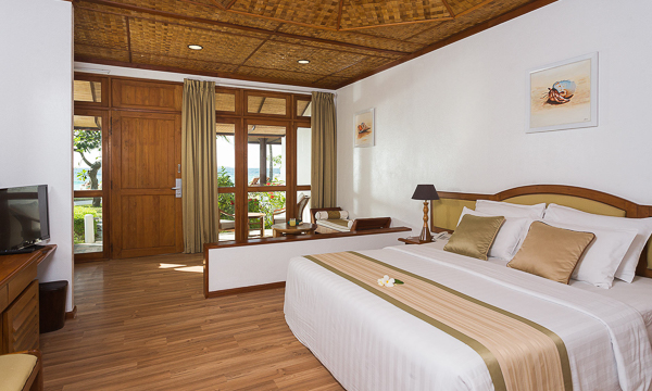 Bandos Maldives Standard Room Thumb