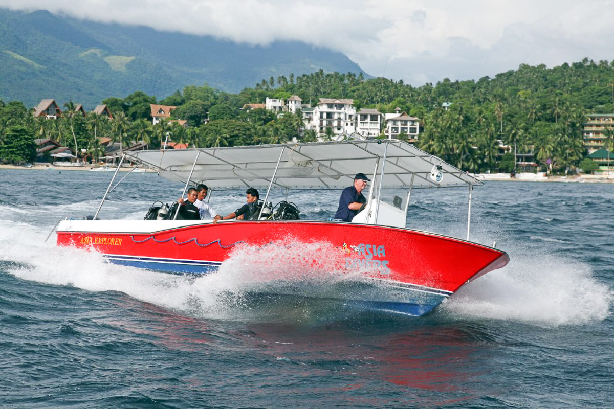 Asia Divers El Galleon Puerto Galera Philippines 16