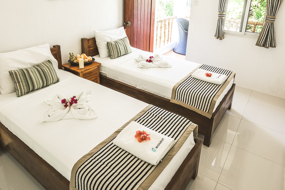 Evolution Malapascua Rooms Garden